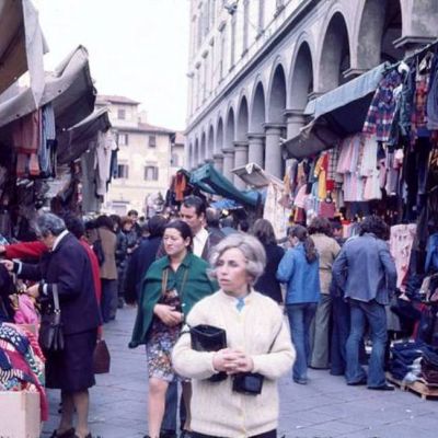1975 mercato centrale